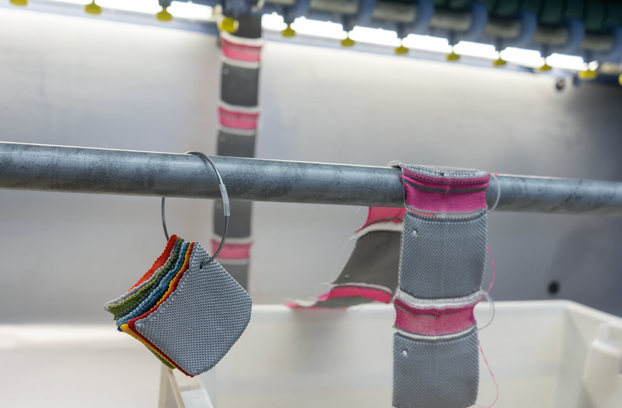 Farbmuster-und-Testgetricke