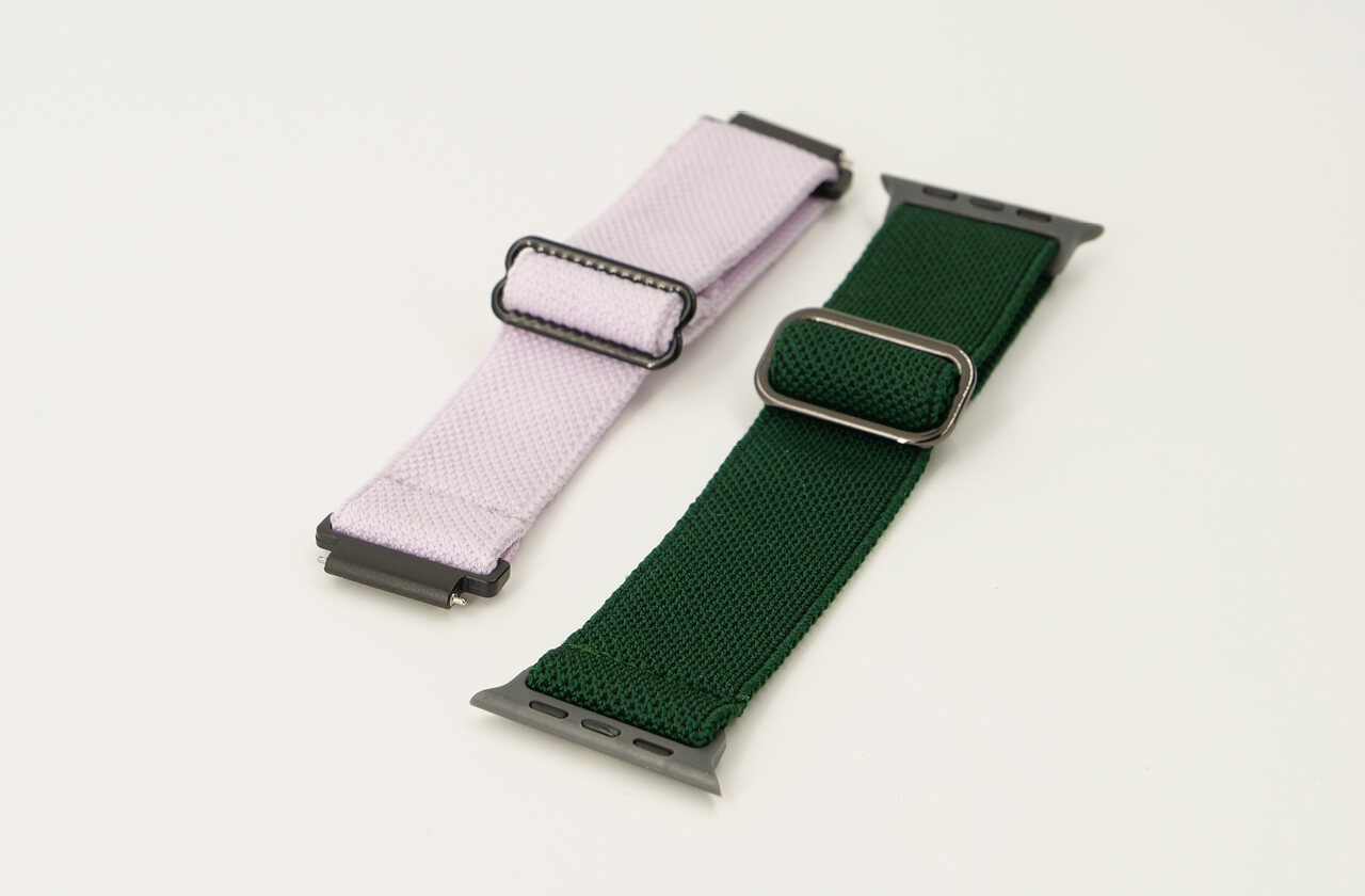 Two seamless knitted watch straps without weak points, with flexible zones for an ergonomic fit